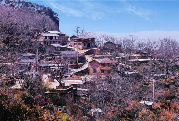 普洱旅行社：【文化】中国哈尼族最后的石头寨——岩子营